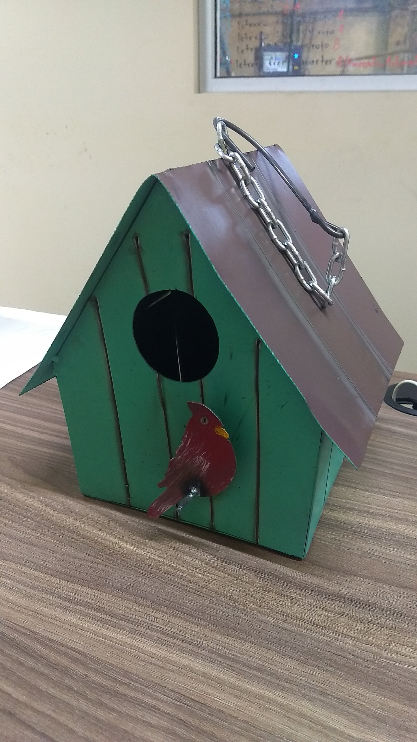 Cardinal Birdhouse