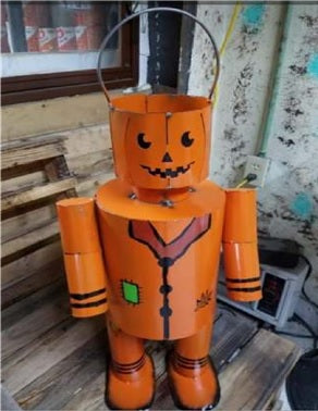 Pumpkin Robot